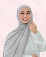 رمادي فاتح