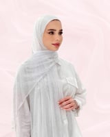 ابيض