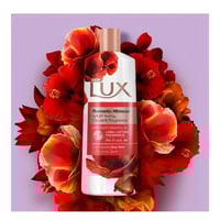 لوكس - جل استحمام رومانسية الكركديه - 700 مل