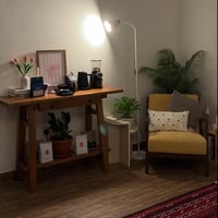 طاولة كوفي كورنر خشب طبيعي – تصميم كلاسيكي فاخر من...