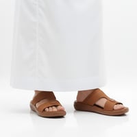 حذاء رجالي طبي لون بني