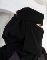 نقاب وسط عادي برده