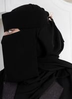 نقاب وسط عادي برده