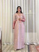 ثوب عسيري وردي رقم 20