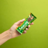 سناك فابريك كويكلر بار شوكولاته وبرالين 35 جرام