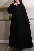 عباية ربع كلوش بتصميم عصري وعملي سادة