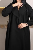 عباية نص كلوش بتدخيله مطاط على الكم