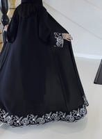 نص كلوش بتدخيلة ورود بيضاء-1380