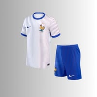 طقم منتخب فرنسا الثاني