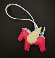 تعليقات للشنط ( حصان )