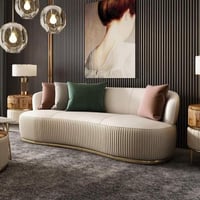 كنبة ثلاث مقاعد سويدي ومخمل - بيج