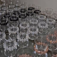 كاسات شاي طويلة