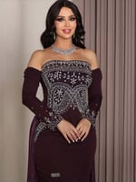 فستان باربي تطريز مع ذيل