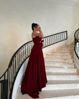 فستان عنابي كريب استرتش