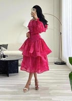 فستان قصير بشكل فخم