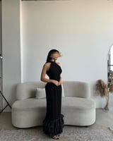 فستان باربي على كسرات تفته