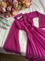 فستان لون اوفوايت و فوشي لونين