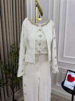 جمبسوت لون ابيض