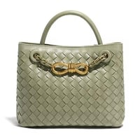 انديامو لون اخضر فاتح