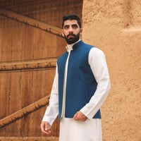 سديري دبل فيس كحلي مع اوف وايت