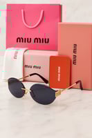 نظارة نسائية ميو ميو miu miu