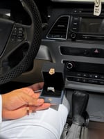 خاتم ملكي مقبض فضه عيار 925 - اسود معرق