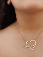 سلسل بتصميم قلب