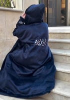 فروه قماش جوخ نسائي دبل فيس باللون العنابي والأسود...