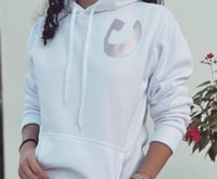 بلوفر حرفك المميز متوفر للرجال و النساء