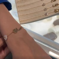 اسوارة الورده بالاسم او الحرف