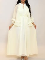 فستان شيفون خفيف وانسيابي