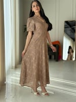 فستان دانتيل مورد بياقه V