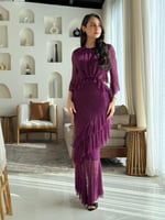 فستان نغمة الندى – دانتيل وكشكشة ساحرة