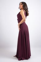 فستان ورود السهرة – قصة ناعمة طويلة