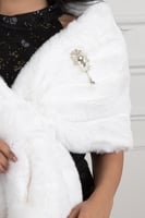 كاب فرو للمناسبات الشتوية