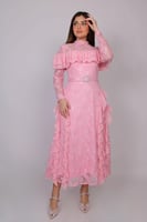 فستان رُقيّ الكشكش – دانتيل ناعم