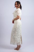 فستان نقاء الدانتيل الراقي