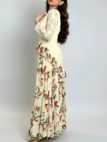 فستان زهور المساء – مزيج الدانتيل والشيفون