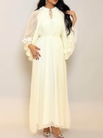 فستان شيفون خفيف وانسيابي