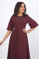 فستان أناقة المارون – قصة ميدي كلاسيك