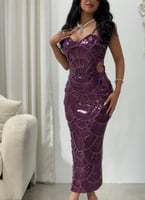 فستان ميدي ساحر بتطريز لامع وتصميم بارز للخصر يُبر...