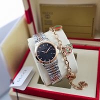 ساعة غوتشي نسائي +سواره مع كامل الملحقات