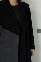 عبايه مخمل ع قماش ملكي