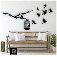 منظر بغصن وطيور وقفص