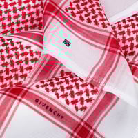 شماغين جيفنشي كلاسيك 2024