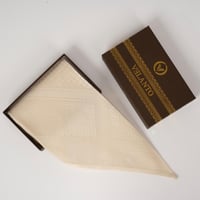 شماغ فلانتو كريمي شتوي 2025