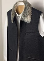 سديري شتوي فخم بياقة فرو رمادية