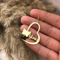 سلسال اسم بتصميم قلب وفراشة