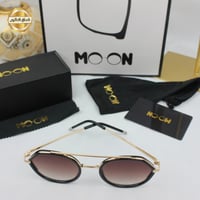 نظارة MooN