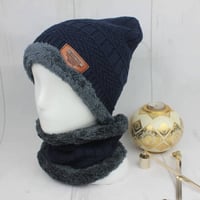 طقم طاقيه وربطة عنق صوف كحلي